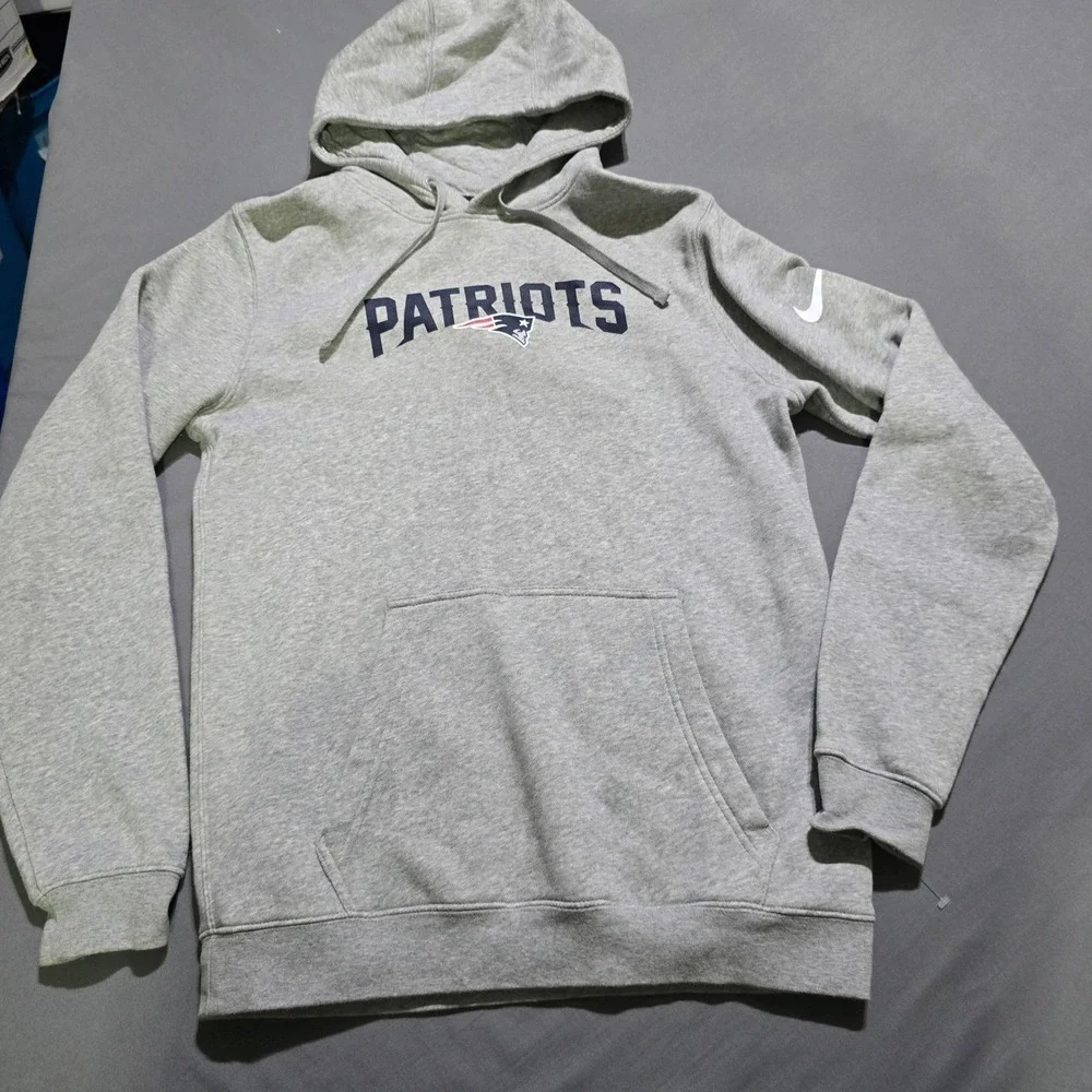 Nike New England Patriots Hoodie Mens Size M Gray Fleece Pullover 921213-063